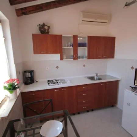 Studio-wohnung In Novigrad By Interhome * Novigrad Istria