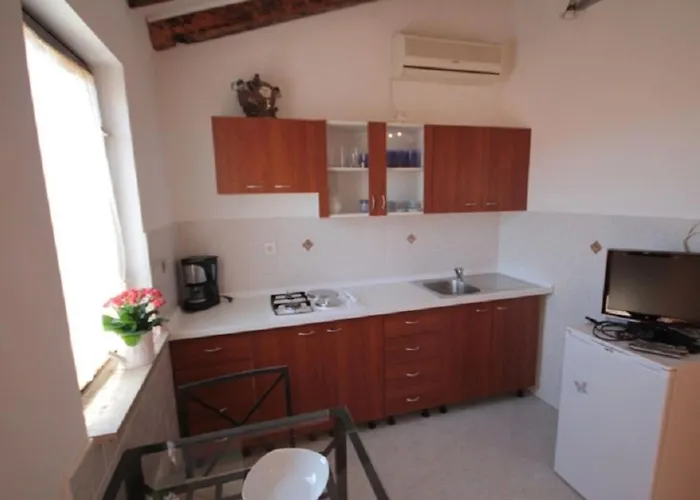 Studio-wohnung In Novigrad By Interhome * Novigrad Istria